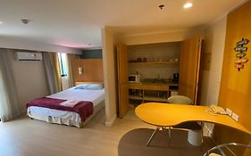 Apart-Hotel em Hotel 4 Estrelas - Slaviero Ibirapuera